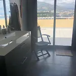 Penthouse Calle Pulpo * 푸엔히롤라